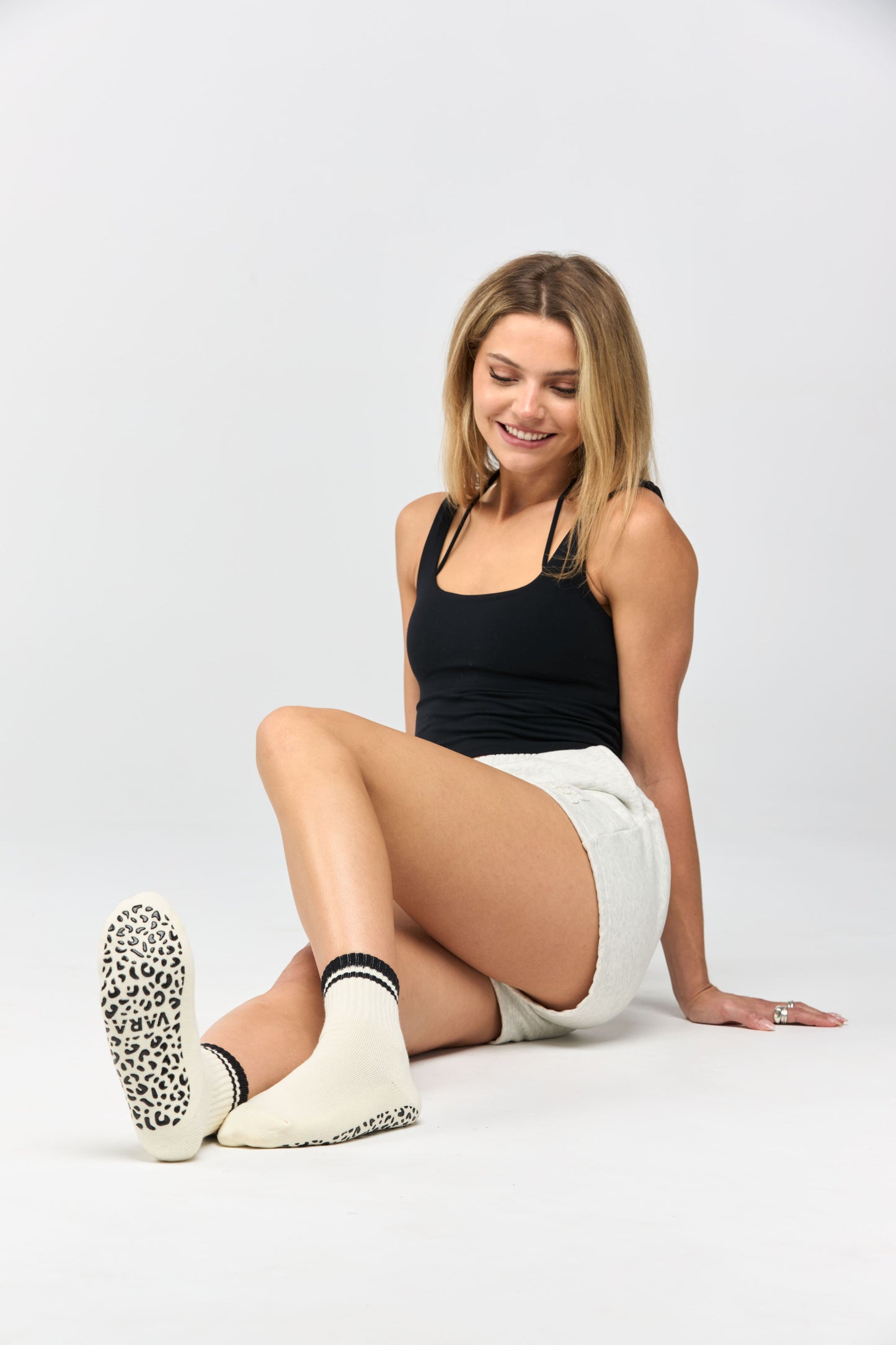 VARA - Non Slip Grip Socks Pilates & Yoga - Limited edition